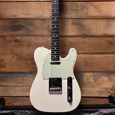 2026 Fender American Pro II Tele RW Olympic White w/case & upgrades image 4