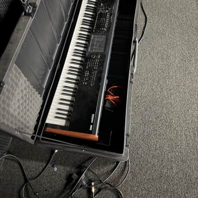 Korg KRONOS 2 88-Key Digital Synthesizer Workstation 2014 - Present - Black/Wood image 4