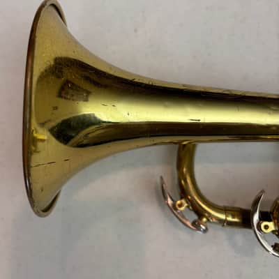 Conn Director Trumpet Elkhart Era c.1958–59 w/ Case, Mouthpiece & Accessories – Plays Great image 7