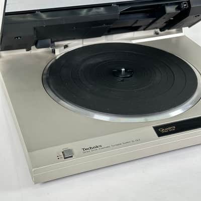 Vintage Technics Quartz Direct Drive Automatic Turntable SL-QL5 image 2