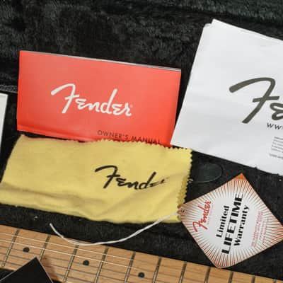 Fender - Stratocaster Deluxe Plus Electric Guitar, 3TB - w/OHSC - x6928 - USED image 21