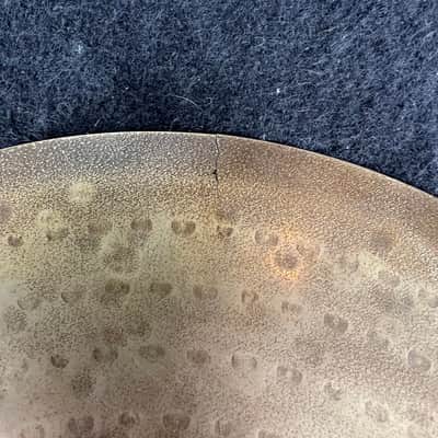 Zildjian K Custom 16" Crash with crack image 4