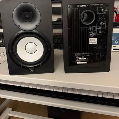 Yamaha HS7 6.5" Powered Studio Monitor (Pair) 2015 - Present - Black image 2