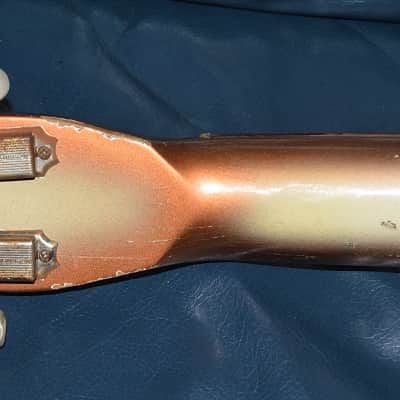 Danelectro Longhorn Baritone 6 - Copperburst image 4