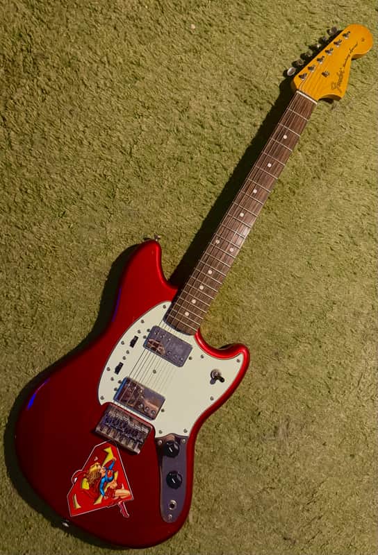 Fender Pawn Shop Mustang Special Guitar - Candy Apple Red