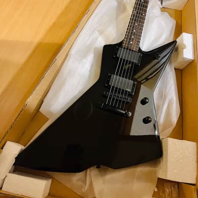 Harley Benton Explorer EX-84 Modern with EMG pickups and Grover locking tuners - Black - Brand new image 1