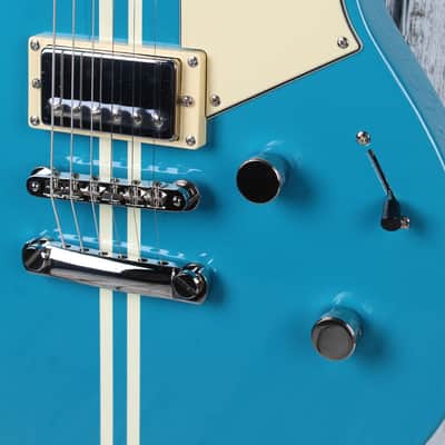 Yamaha RSE20 Revstar Element Chambered Body Electric Guitar Swift Blue Finish image 4
