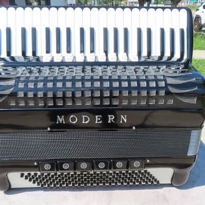 BORSINI BUILT 'MODERN' CUSTOM 120 BASS ACCORDION  {TONY DANNON STUDIO EDITION}  4/5 REEDS with 9/6 REGISTERS CLEAN 1 OWNER! image 2