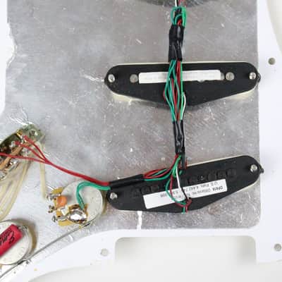 2009 Vintage Fender Custom Shop Stratocaster Custom Classic Loaded Pickguard DiMarzio Area 61 Pickups USA Strat image 8