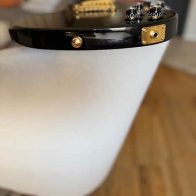 Gibson SG Supreme 2023 - Translucent Ebony Burst image 20