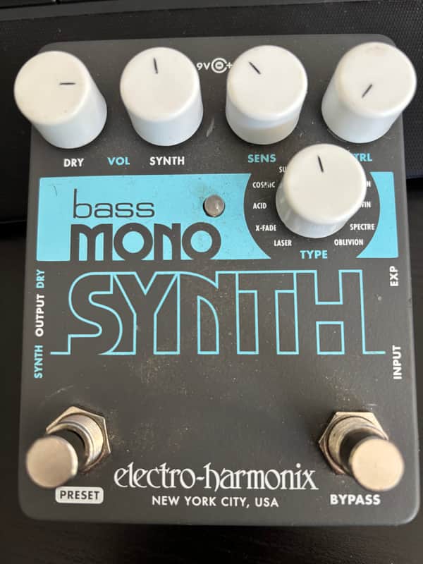 Electro-Harmonix Bass Mono Synth