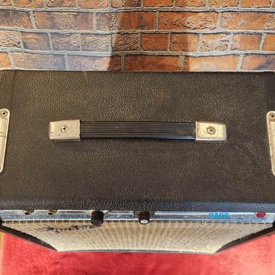 Vintage 1973 Fender Musicmaster Bass 2-Channel 12-Watt 1x12" Bass Combo Silverface image 7