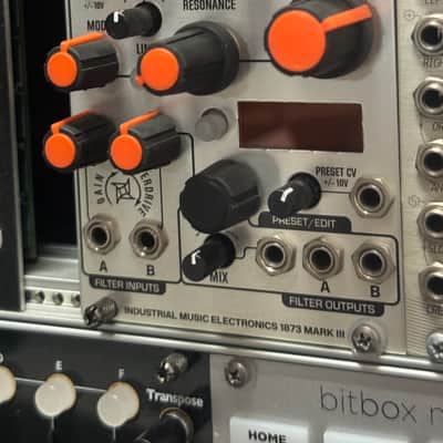 Industrial Music Electronics Bionic Lester mkiii 2020s - Silver image 2