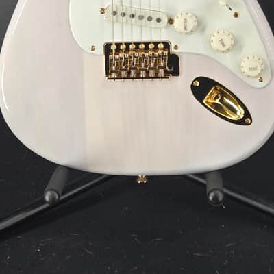 Squier FSR Classic Vibe™ '50s Stratocaster® White Blonde image 1