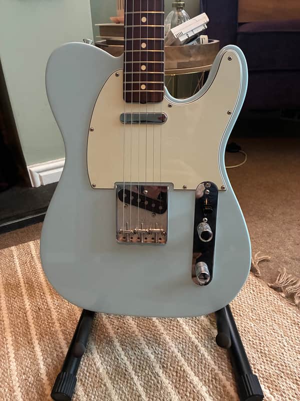 Fender Vintera II '60s Telecaster with Rosewood Fretboard 2023 - Present - Sonic Blue