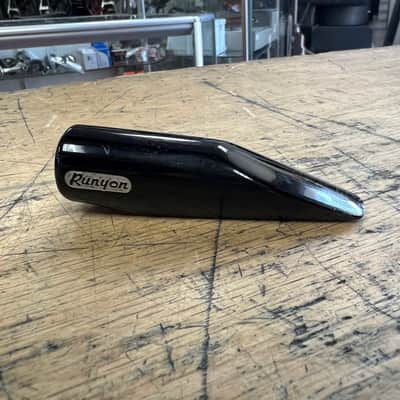 Vintage Runyon Black Plastic Size 4 Alto Sax Saxophone Mouthpiece with Ligature and Original Box image 3