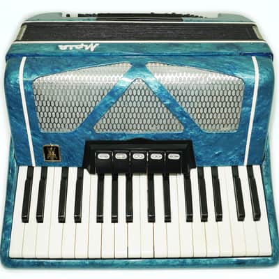 Mriya Piano Accordion 80 Bass Buttons, Ukraine Vintage Keyboard Accordian Musical Instrument, New Straps and Soft Case for Gift, 2727 image 8