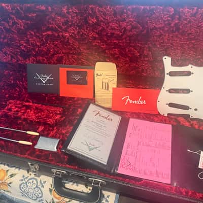 Fender Custom Shop 2017 LTD NAMM 64 Stratocaster Relic image 13