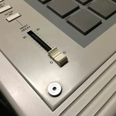 Akai mpc 60 mpc 3000 1978 image 2