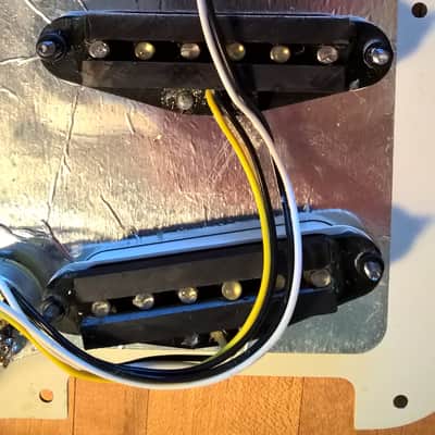 2007 Fender MIM Standard Stratocaster Loaded Pickguard -- Excellent Condition image 6