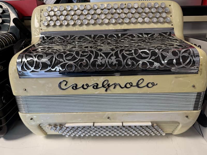 CAVAGNOLO Accordéon 3 voix-5 registres-120basses Bild 1