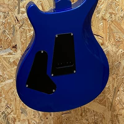 Pre Owned PRS 2018 Limited Edition SE Standard 24 - Royal Blue Metallic Inc. Bag image 4