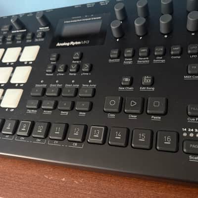 Elektron Analog Rytm MkII with lid image 2
