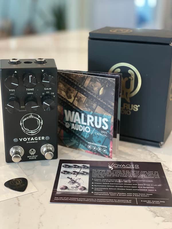 Walrus Audio Voyager MKII Preamp / Overdrive 2024 - Black image 1