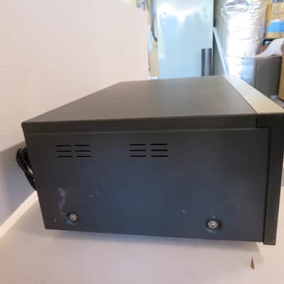 Sony TAE 5450 Pre Amplifier mid 1970's - silver faceplate image 3