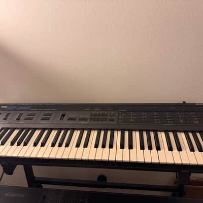 Korg DW 8000 1985 - 1987 - Black