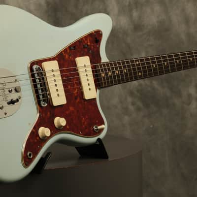 RARE custom color 1962 pre-CBS Fender Jazzmaster w/SLAB BOARD original SONIC BLUE over Sunburst image 9