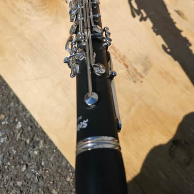 Selmer SCL201N Student Bb Clarinet,with Case and MouthPiece image 10