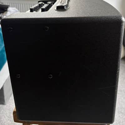 Roland AC-90 Acoustic Chorus 2-Channel 90-Watt 2x8" Acoustic Guitar Combo 2007 - Present - Black image 4