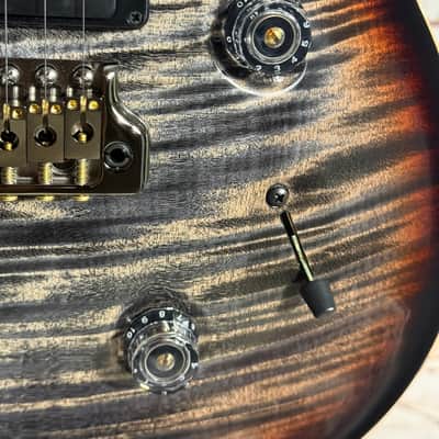 Immagine PRS Wood Library-Modell Custom 24 Charcoal Tri-Colour Burst - 10 Top- Ebony FB - 85/15+ TCI 2 pcs Worldwide #1 - 4