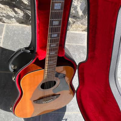 Vintage Hard Shell Acoustic Guitar Case - Red Velvet Interior image 7