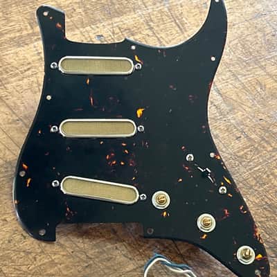Mojo Uk Gold Foil Stratocaster Pickups image 1