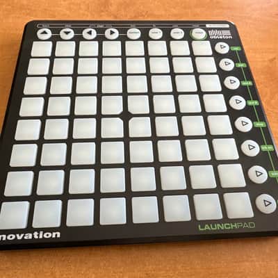 Novation Launchpad MKI Pad Controller 2009 - 2014 - Black image 1
