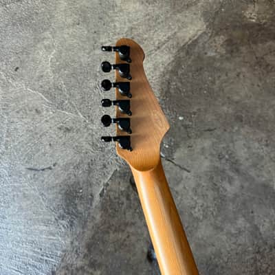 Balaguer Diablo Retro 27-Fret - Select Series - Gloss Solid White (Hardtail) image 6