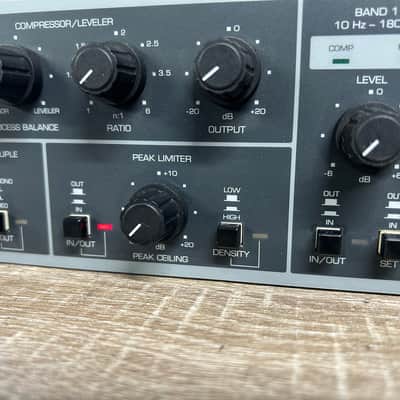 Behringer Combinator MDX 8000 Multiband Compressor/Leveler/Peak Limiter #1231 image 12