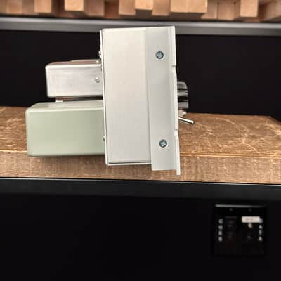 Universal Audio Teletronix LA-2A Leveling Amplifier / Optical Compressor. Original! LA 2A LA2A 2 A. MINT! image 7