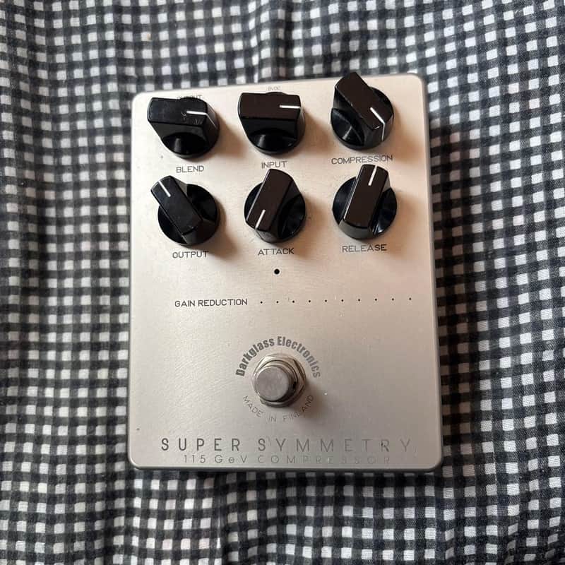 Darkglass Electronics SUPER SYMMETRY