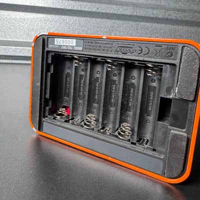 Vox Tone Garage Trike Fuzz 2010s - Orange image 8