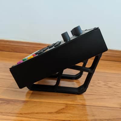 Elektron Digitone And Digitakt Synthesizer VESA-mount Stand (30 or 40 degree tilt)