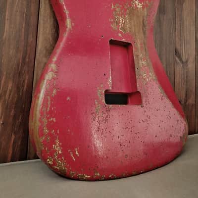 #202624 :: Baldman's Relic Stratocaster body in Heavy Relic Hot Rod Red nitro finish :: Roadworn Aged image 8