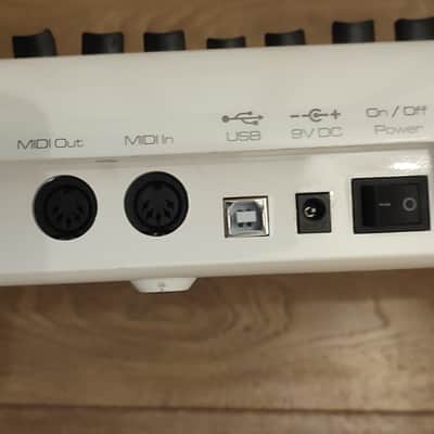M-Audio Axiom Pro 49 Key USB MIDI Keyboard Controller 2010s - White image 4