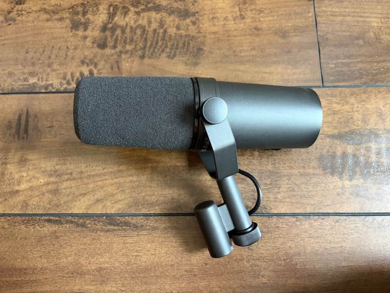 Shure SM7B Cardioid Dynamic Microphone SM 7B image 1