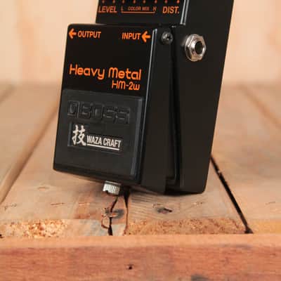 Boss HM-2W Heavy Metal Waza Craft - Distortion Guitar Effects Pedal (Nearly New) image 4
