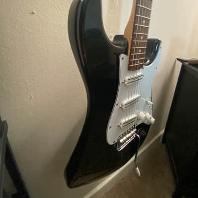 Fender Stratocaster 2000 - Black - Made in Mexico - Upgraded Pickups Seymour Duncan Hotrails image 9