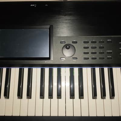 Korg KROME MUSIC WORKSTATION 88 2021 - NEGRO image 2