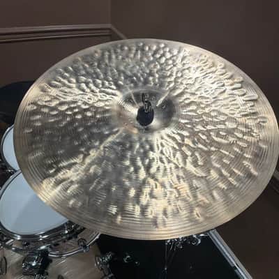 2002 Zildjian 18" K Constantinople Special Selection Medium Heavy – Early Era Jazz Left-Side Ride / Crash-Ride - 1,900g image 6
